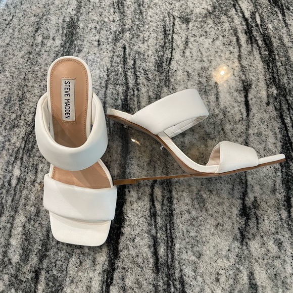 Steve Madden white heels - Picture 3 of 5